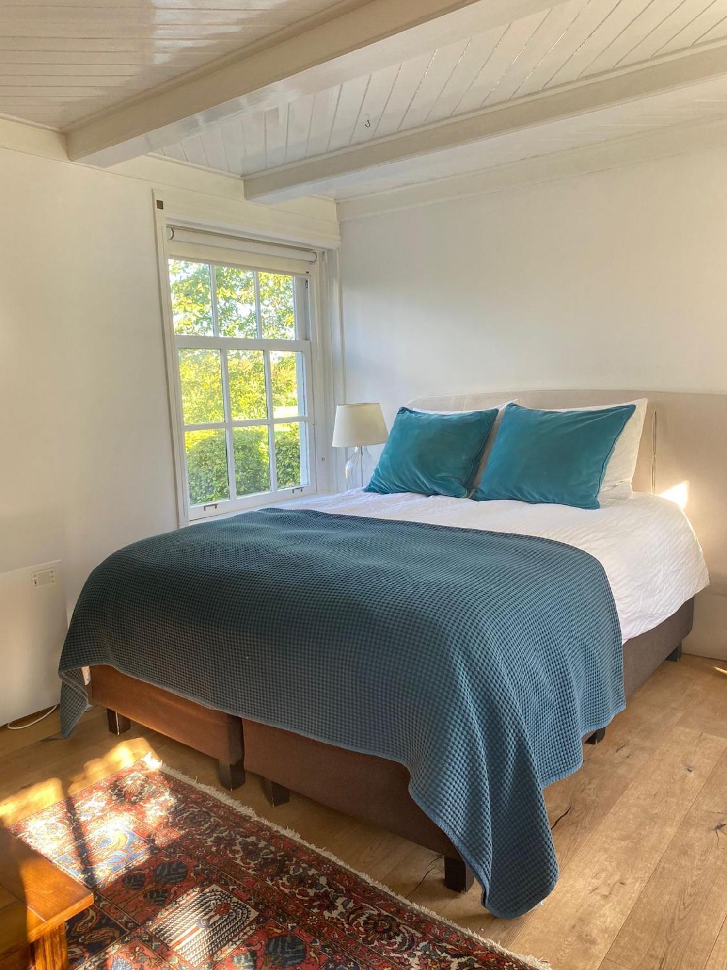 Beautiful Renovated Farmhouse Ankeveen 外观 照片