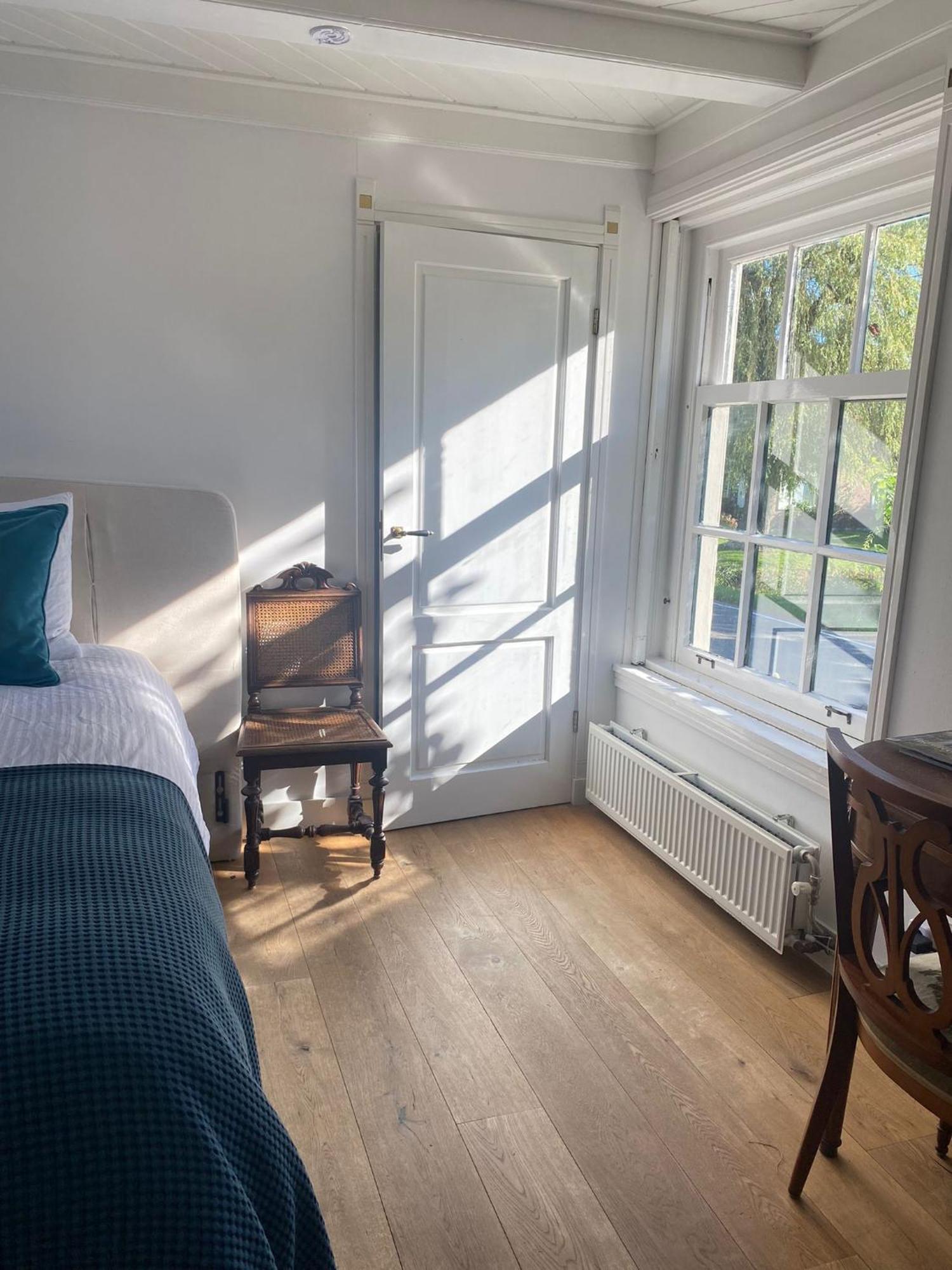 Beautiful Renovated Farmhouse Ankeveen 外观 照片